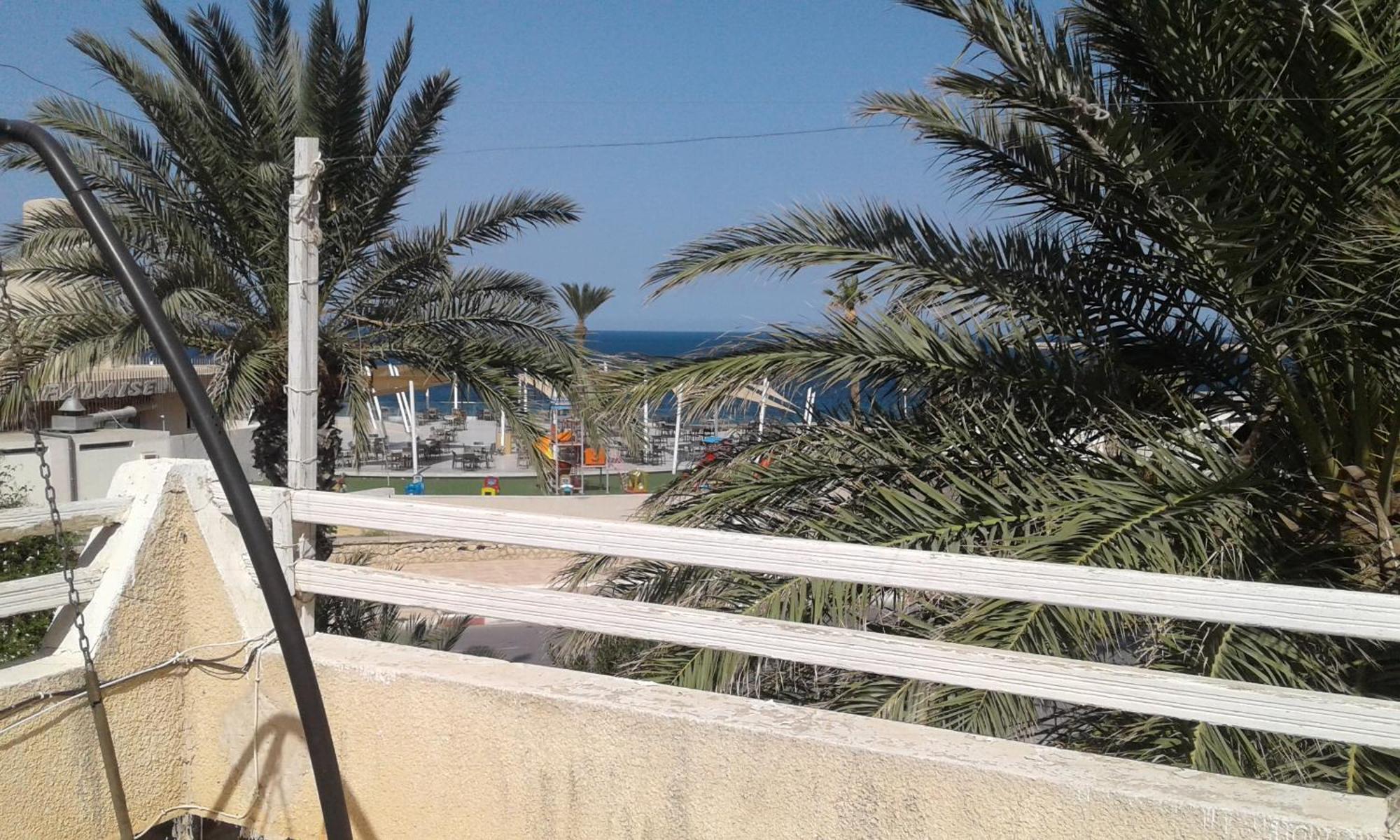 Duplex Pied Dans L'Eau Avec Magnifique Vue Sur Mer Monastir Esterno foto